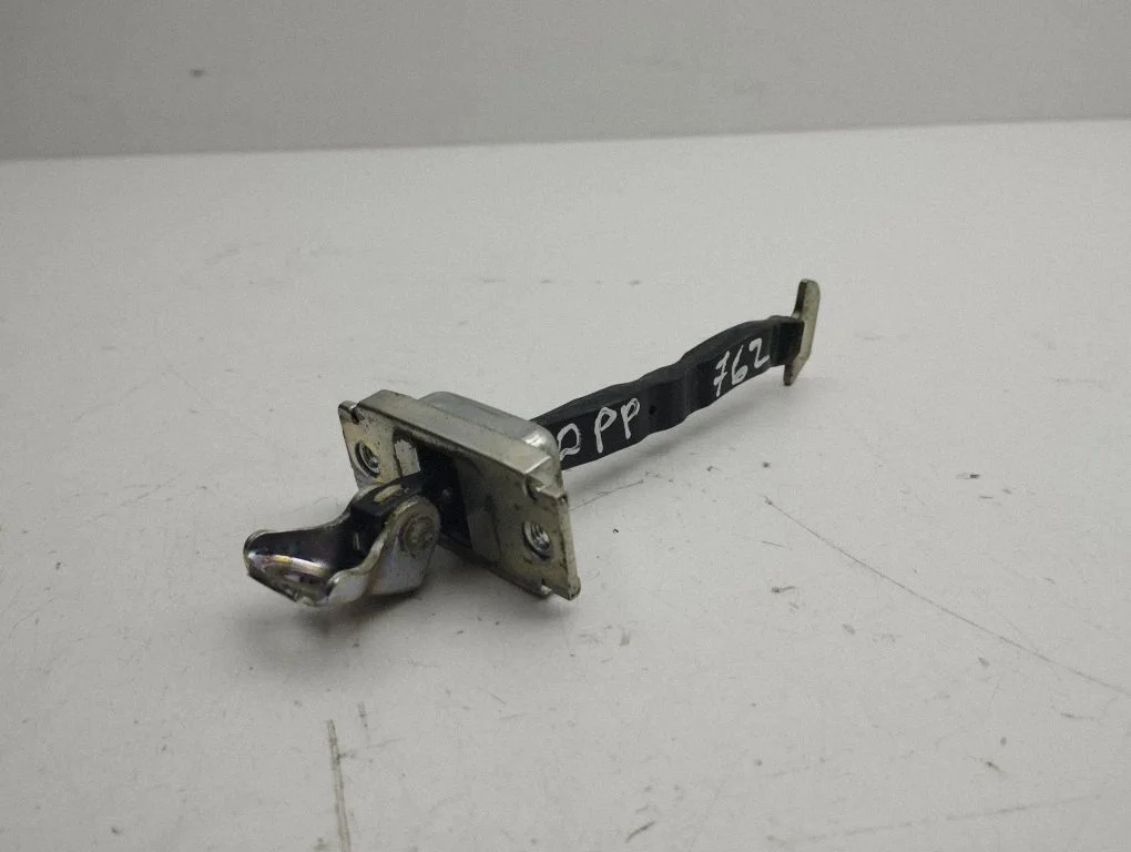 Front door check strap stopper – right