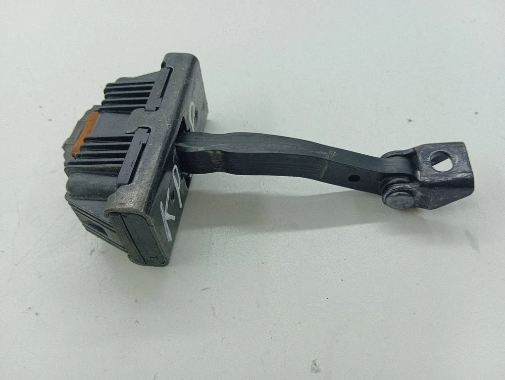 Front door check strap stopper 7141024