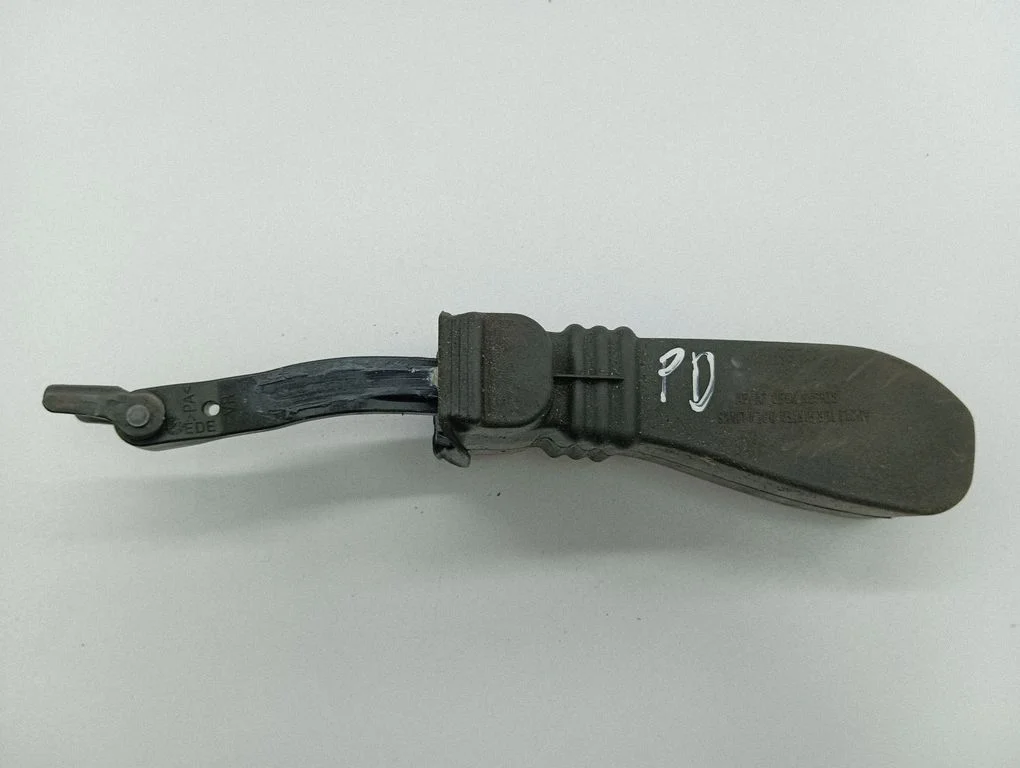 Front door check strap stopper 8T8837267A