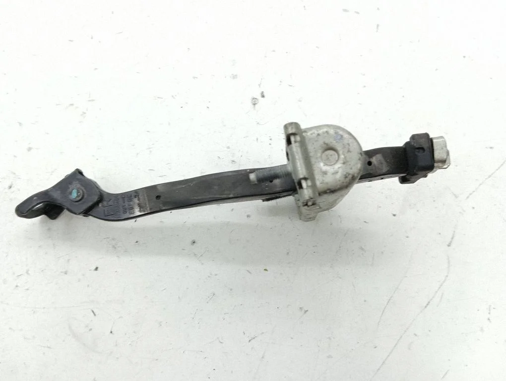Esiukse avamispiiraja CJ54S23552AA1B0714