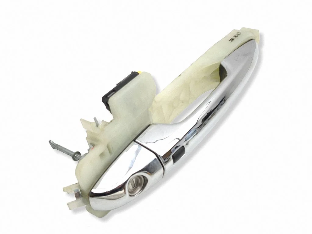 Front door exterior handle – right