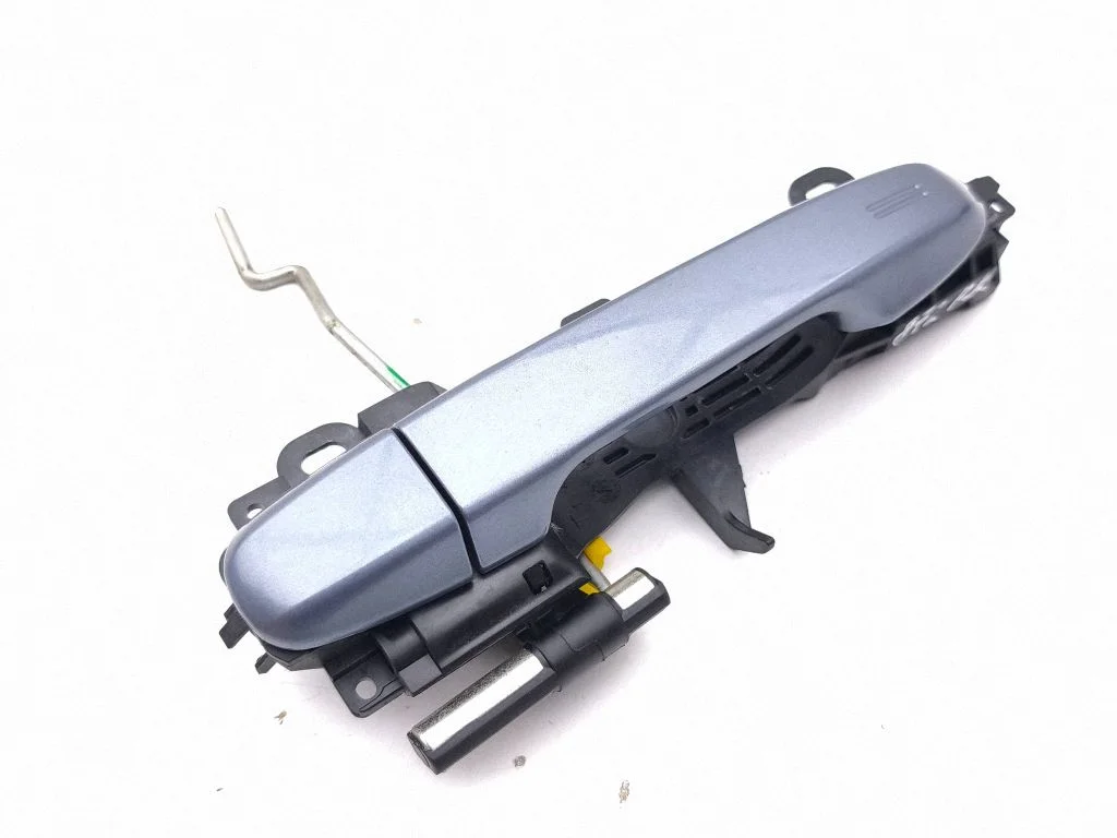 Front door exterior handle – left