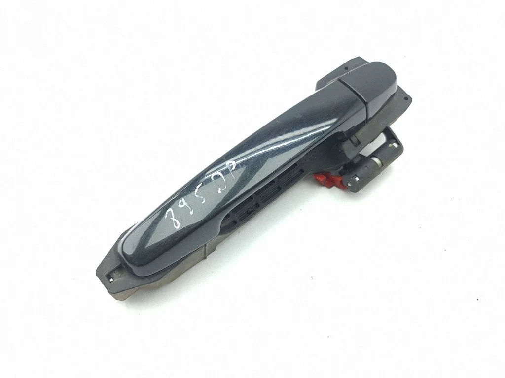 Front door exterior handle – Toyota Avensis T250 (2006-2009)