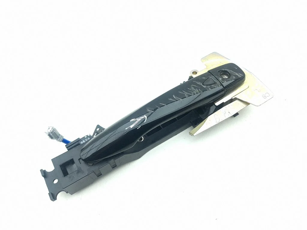 Front door exterior handle – right