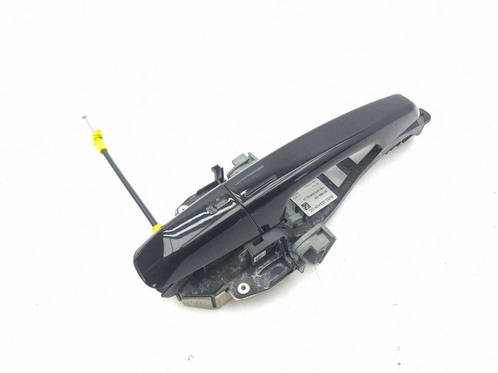 Esiukse välimine käepide BJ32203A29DC