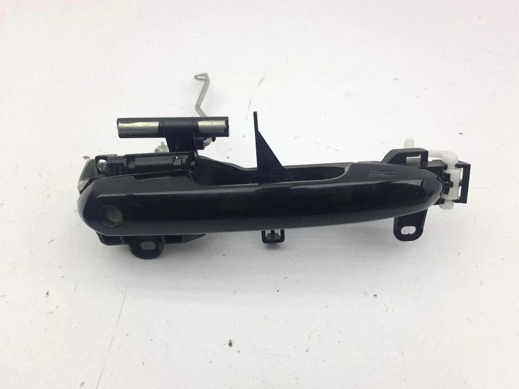 Front door exterior handle – right