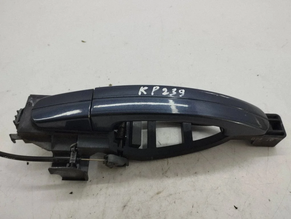 Esiukse välimine käepide 3M51R224A37