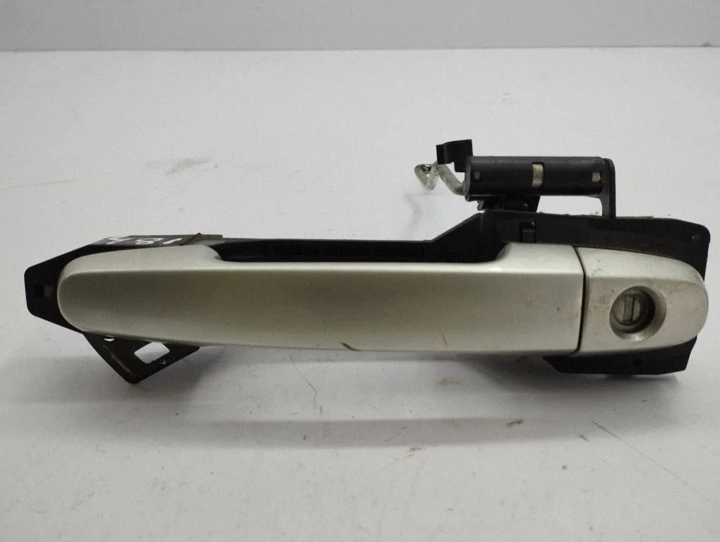 Front door exterior handle 242303