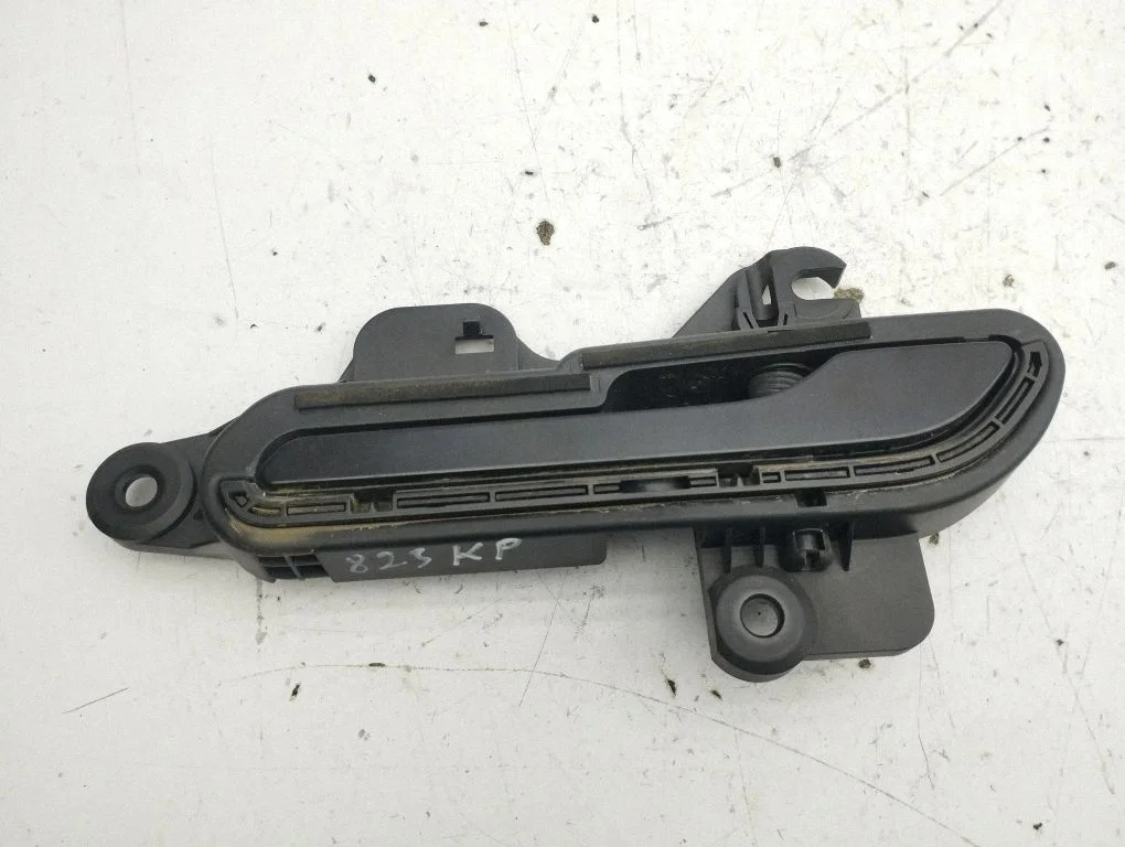 Front door exterior handle 152811400D