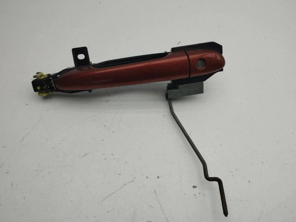 Front door exterior handle – right