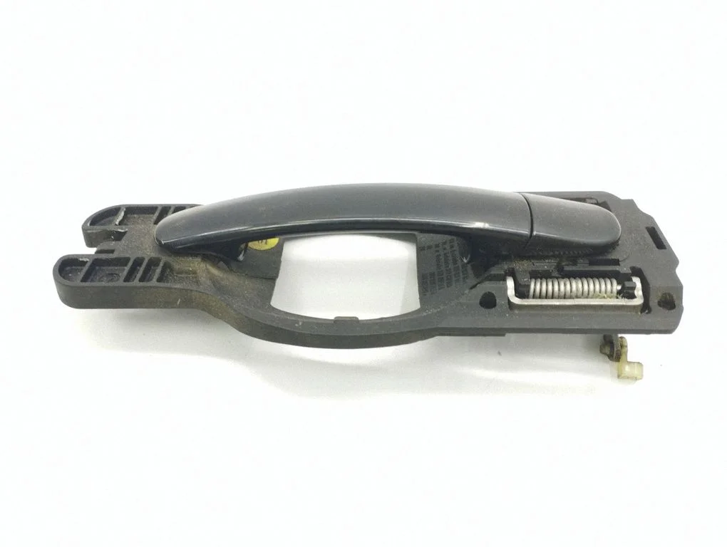 Front door exterior handle 153352010