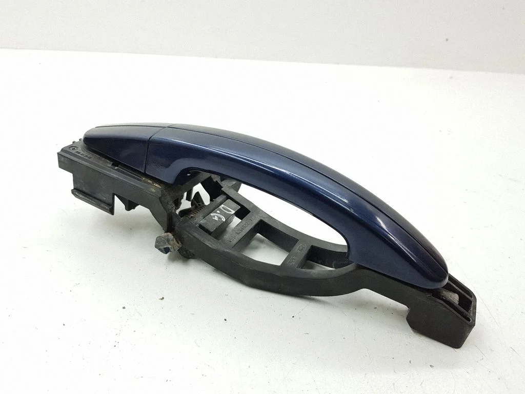 Esiukse välimine käepide – Ford Focus C-MAX (2003-2010)