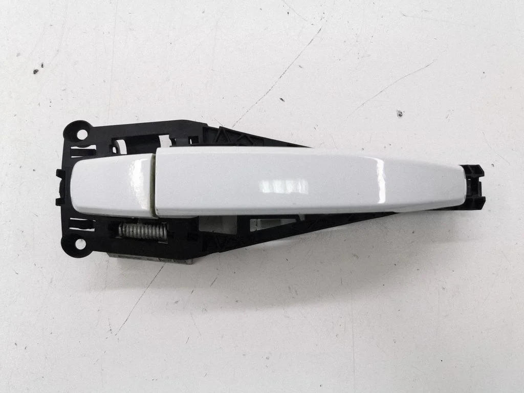Front door exterior handle GAZ121022