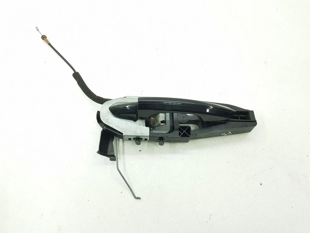 Front door exterior handle DS73F22464DE