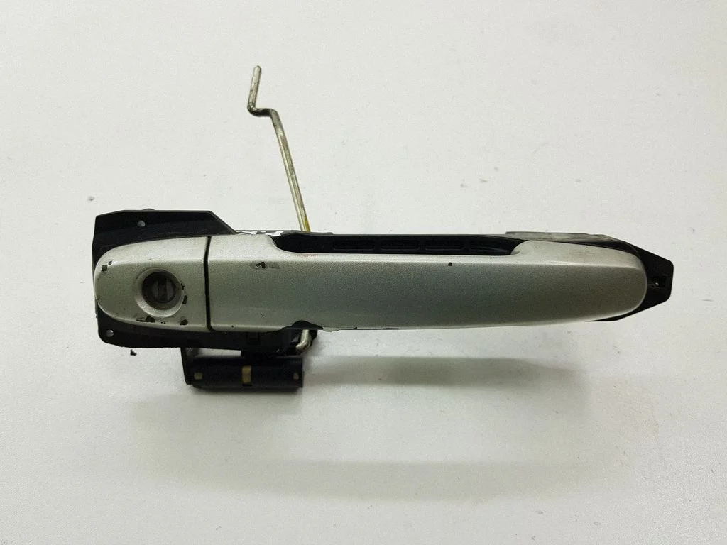 Front door exterior handle 242303