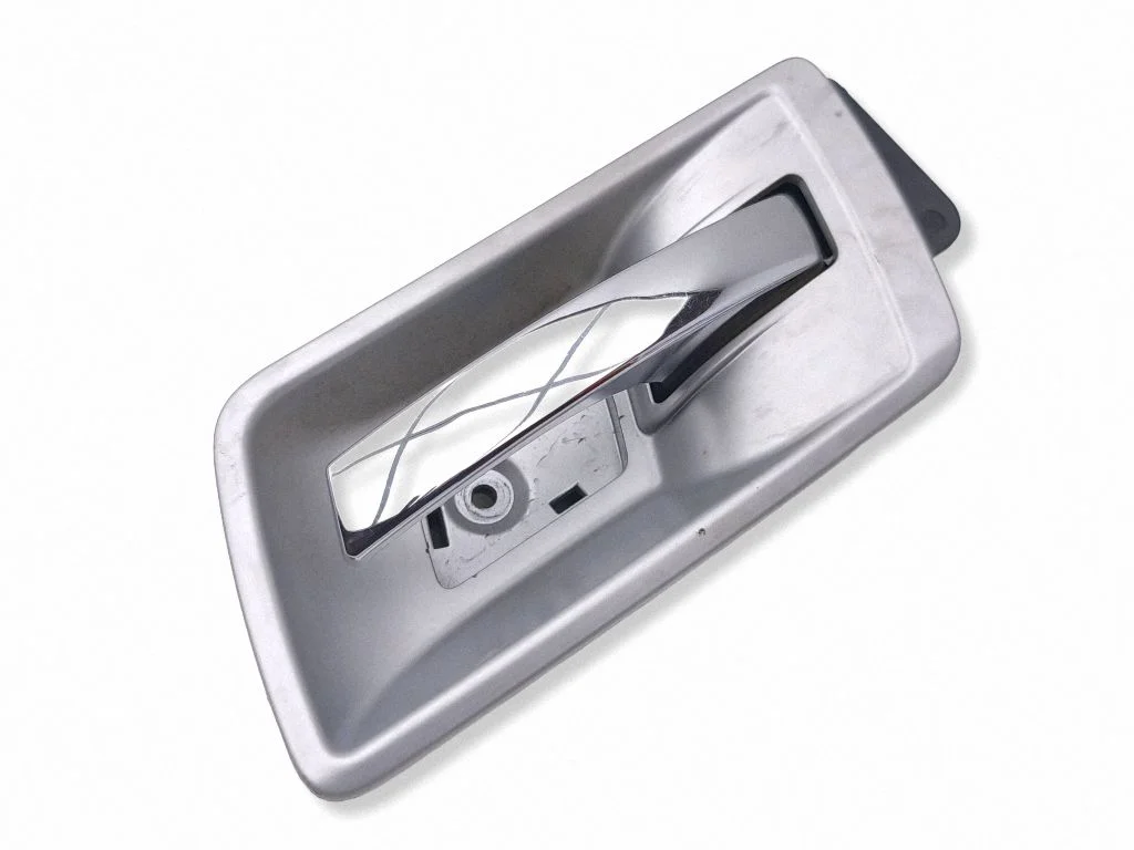 Front door interior handle 05020799AA