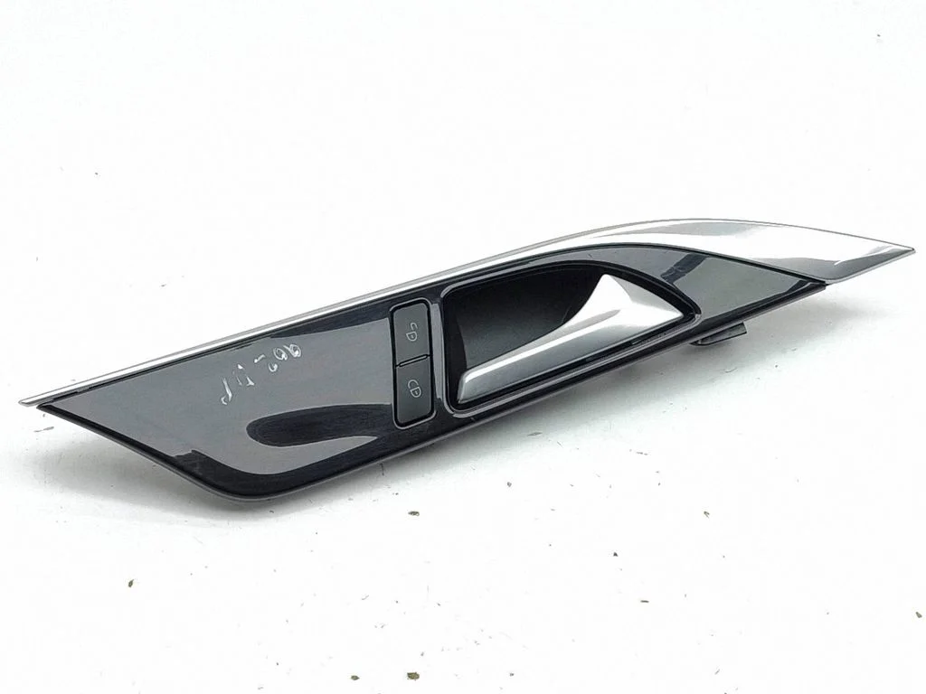 Front door interior handle 809145DA001
