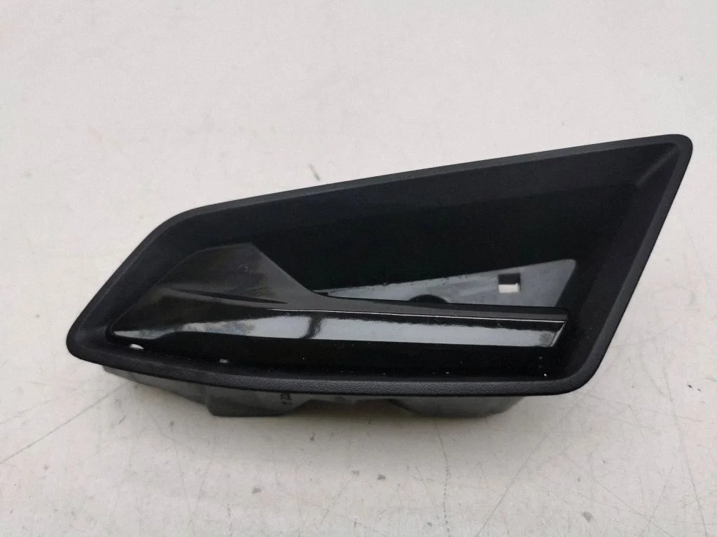 Front door interior handle 806710628R