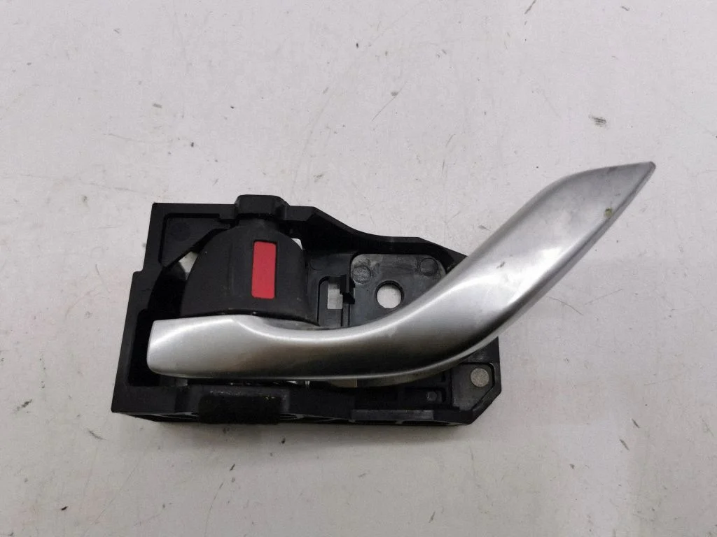 Front door interior handle KD53