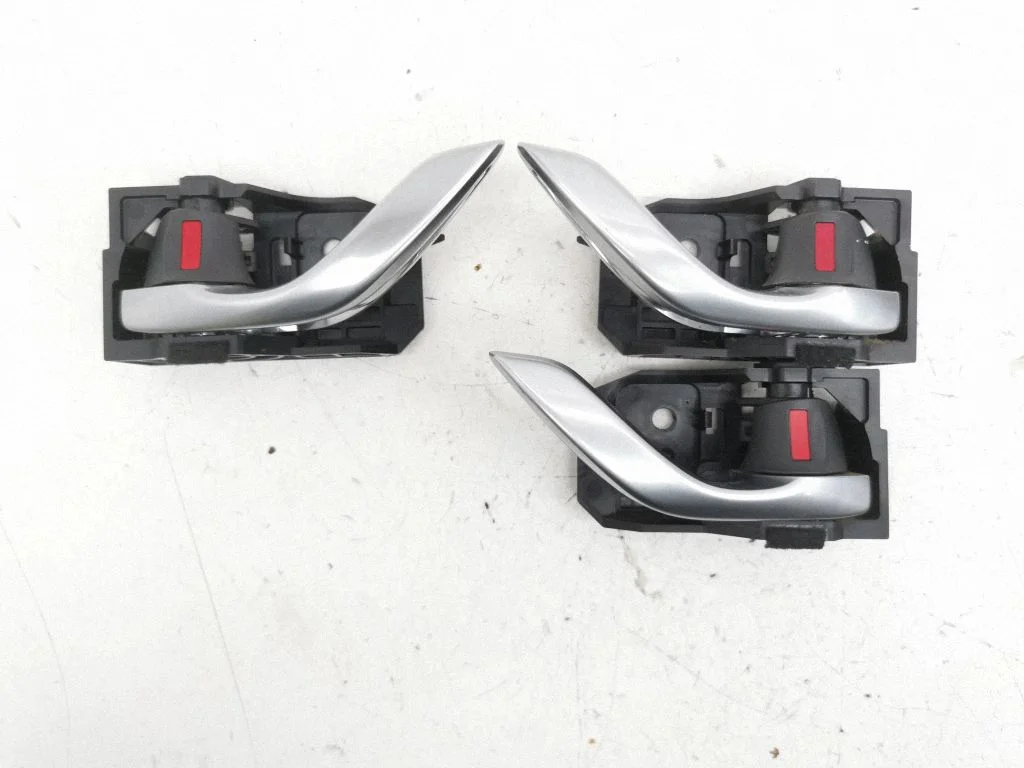 Front door interior handle T8314