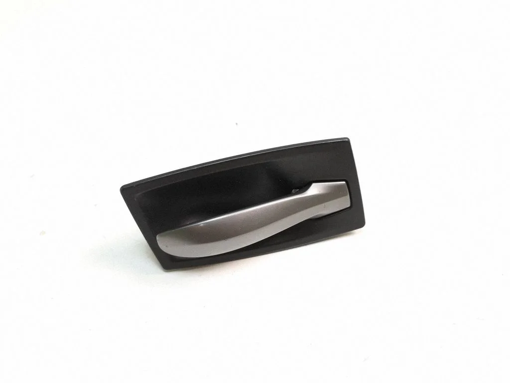 Front door interior handle 7034288