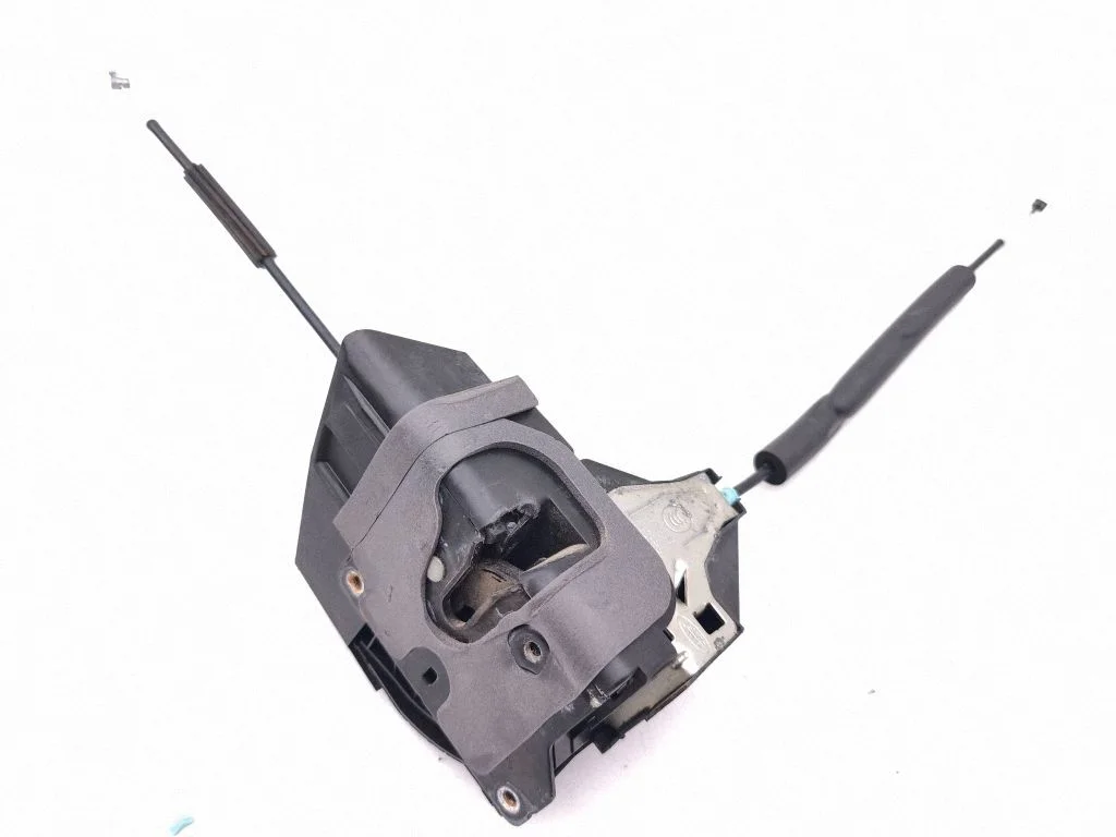 Esiukse lukk J9C3203A29GC