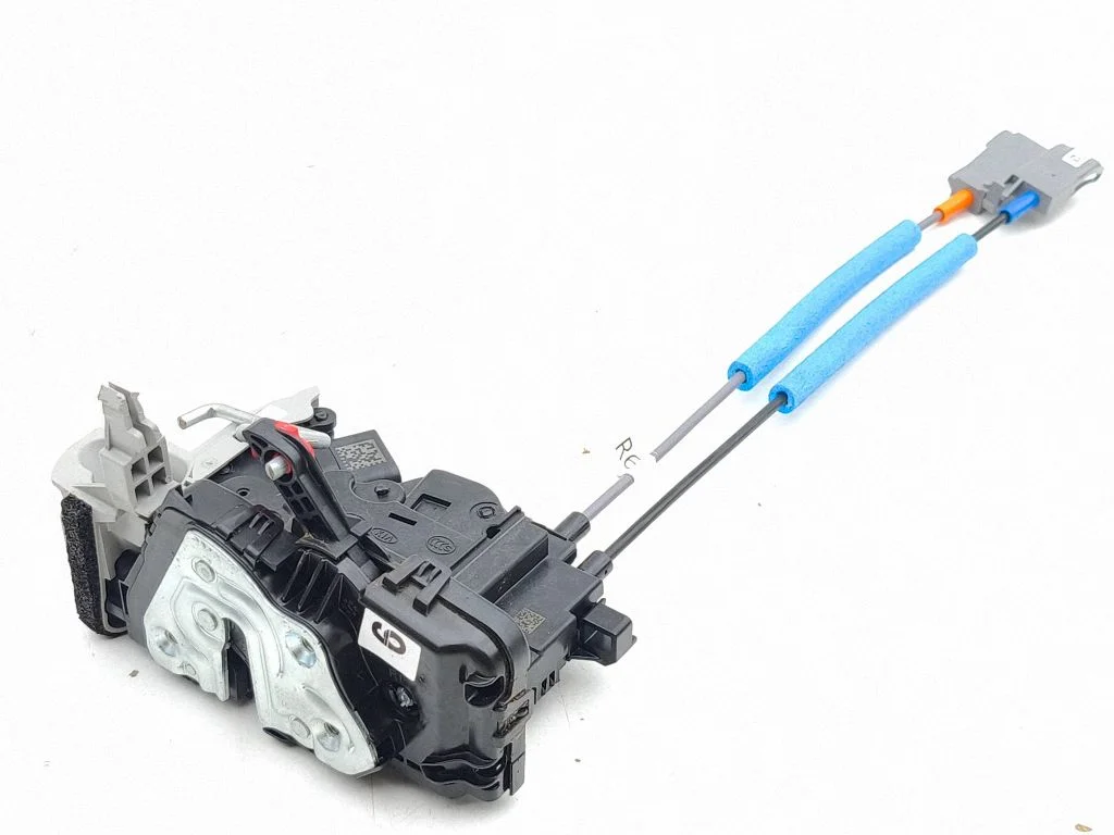 Front door lock 81320J9530