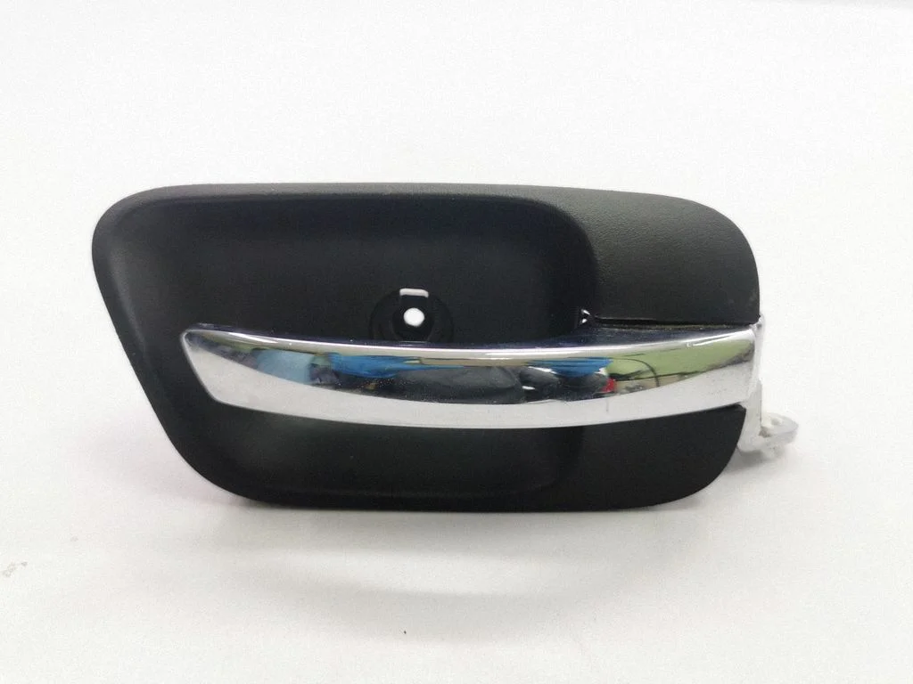 Front door interior handle 1070402AB