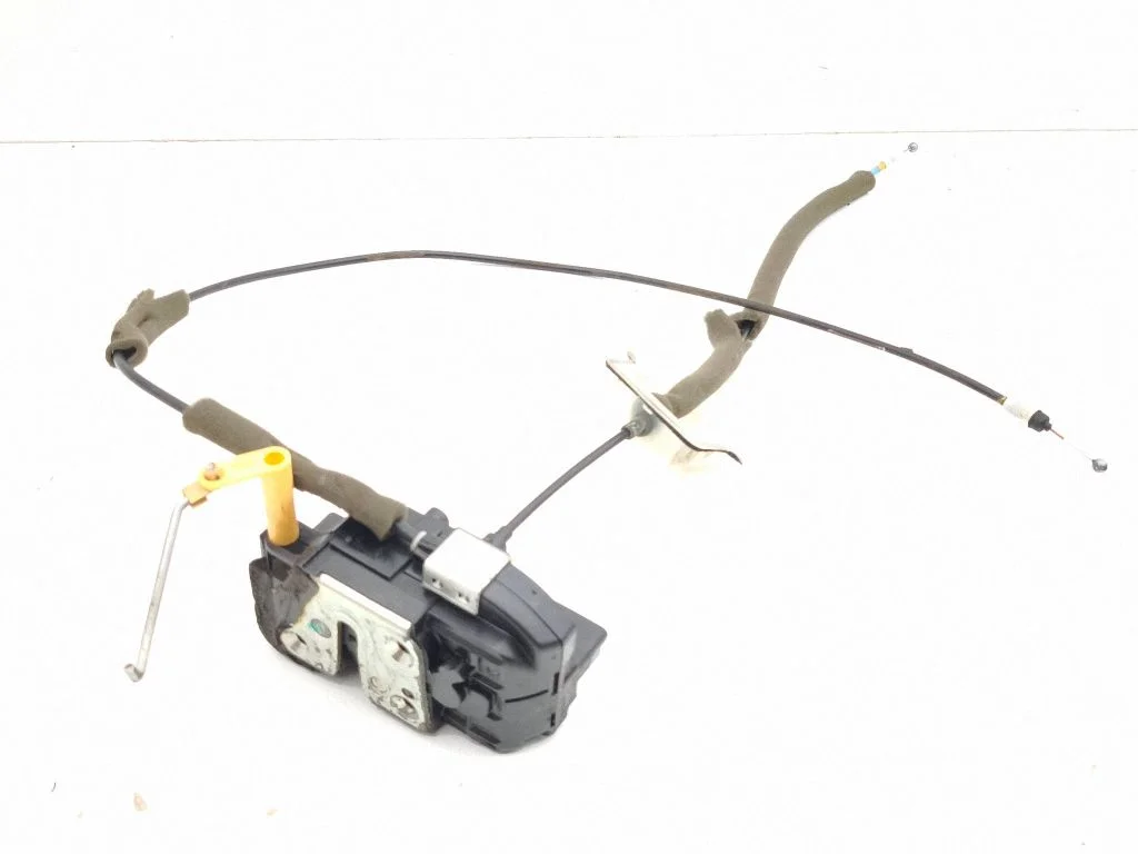 Front door lock – right