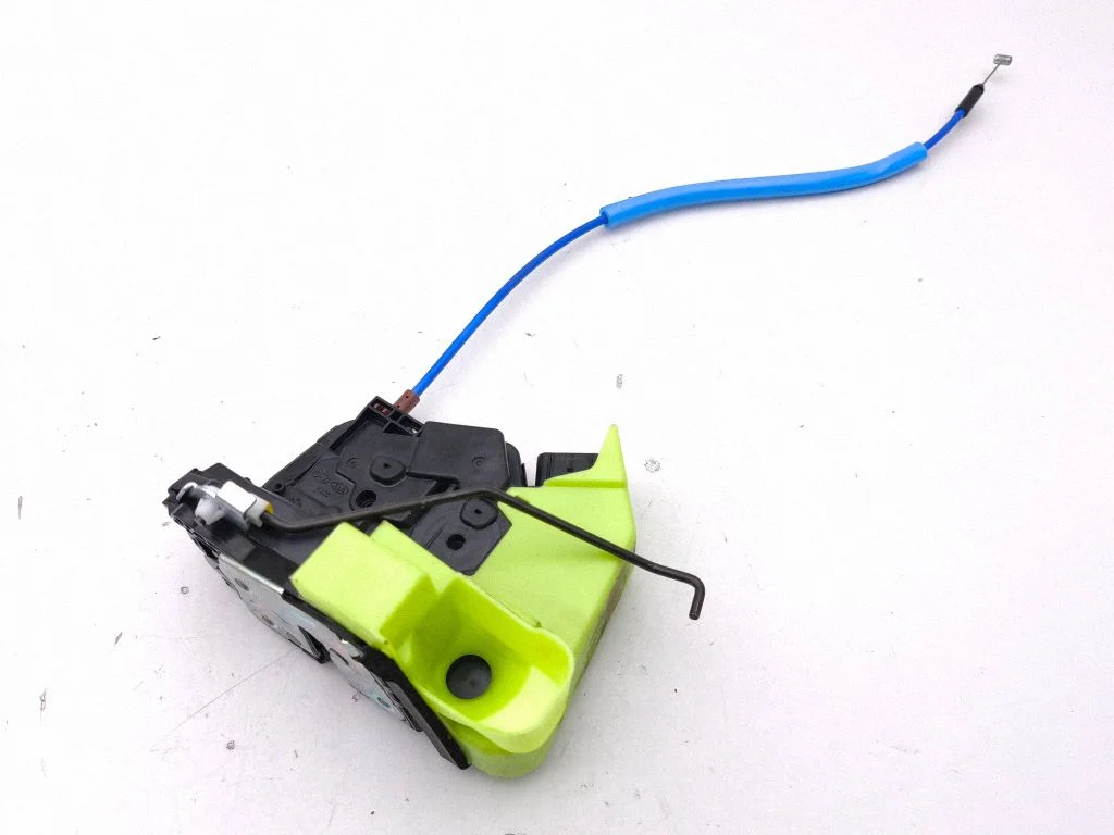 Esiukse lukk 81310R2020
