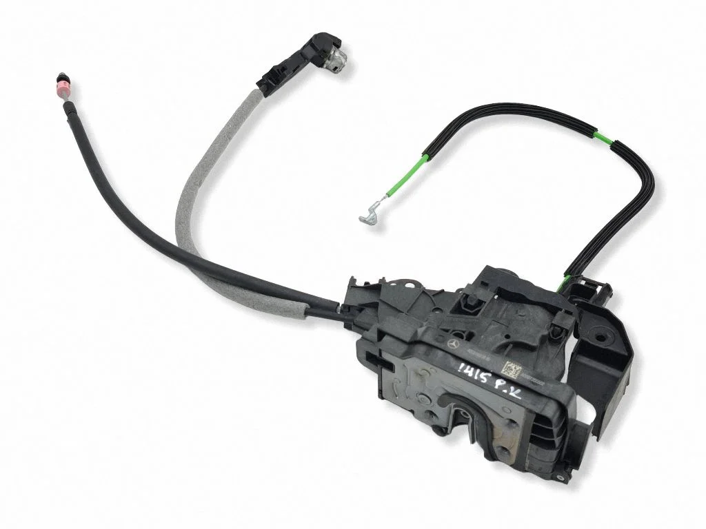 Zamek drzwi przednich A2230030899