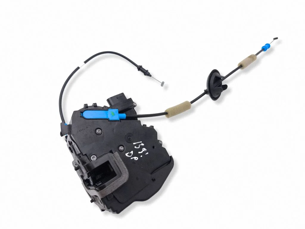 Front door lock 9847794980
