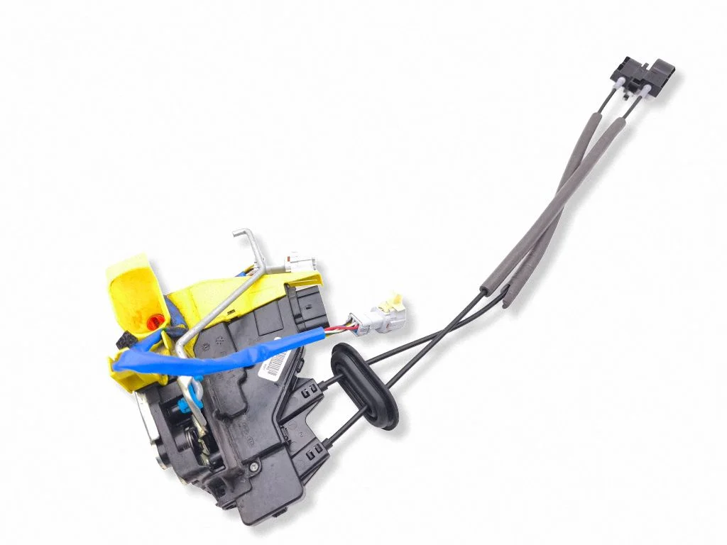 Zamek drzwi przednich 81320G5090KBQ