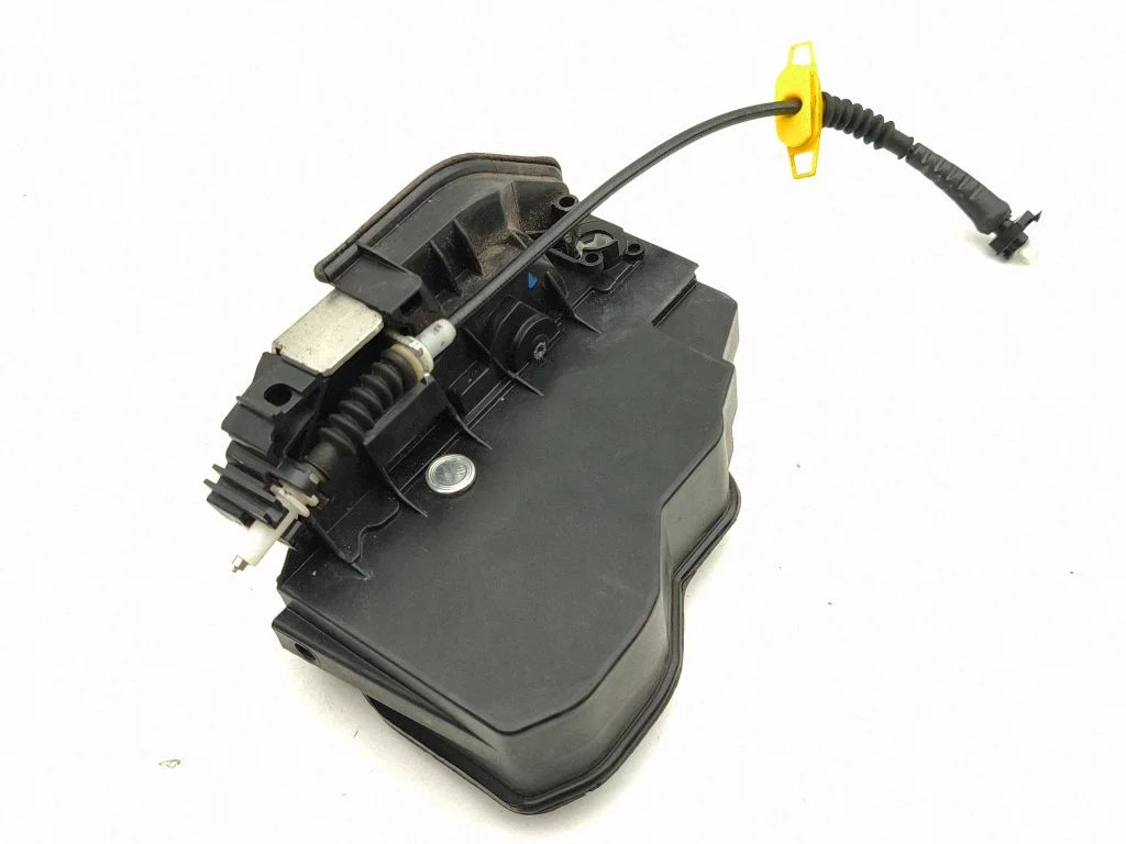 Front door lock 7167072