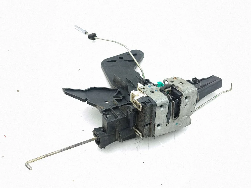 Front door lock 3015813