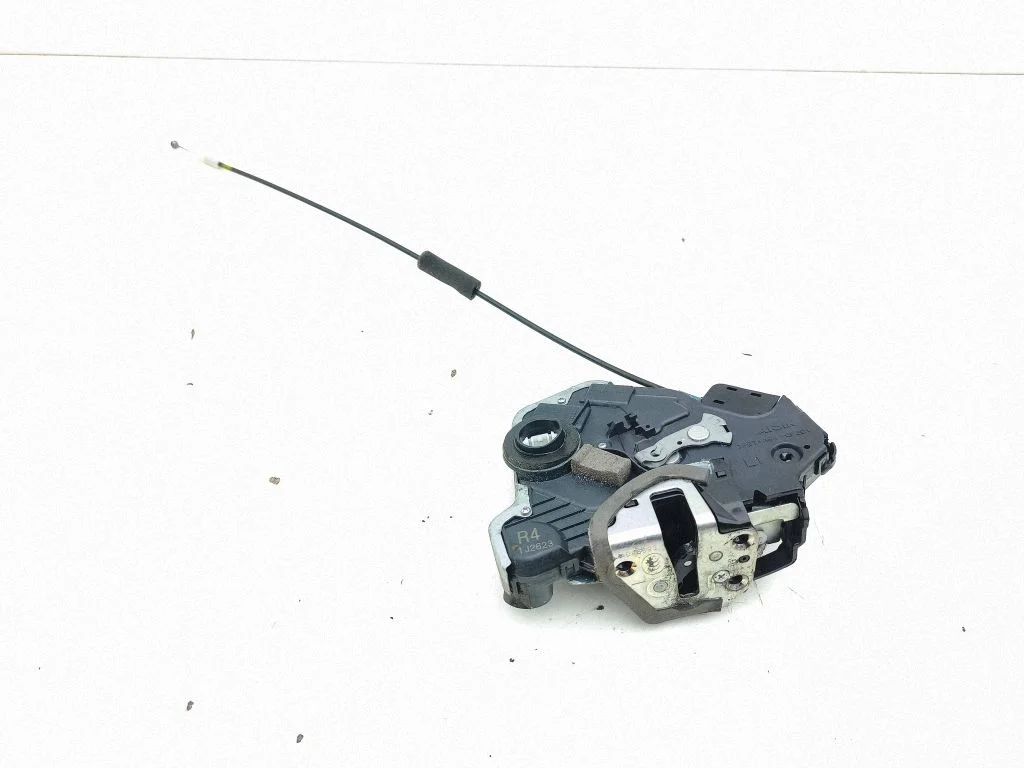 Front door lock A046693