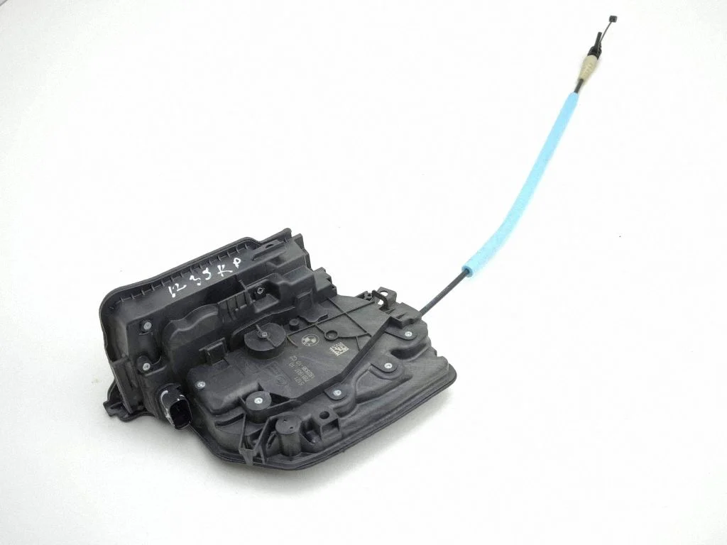 Front door lock 7281937