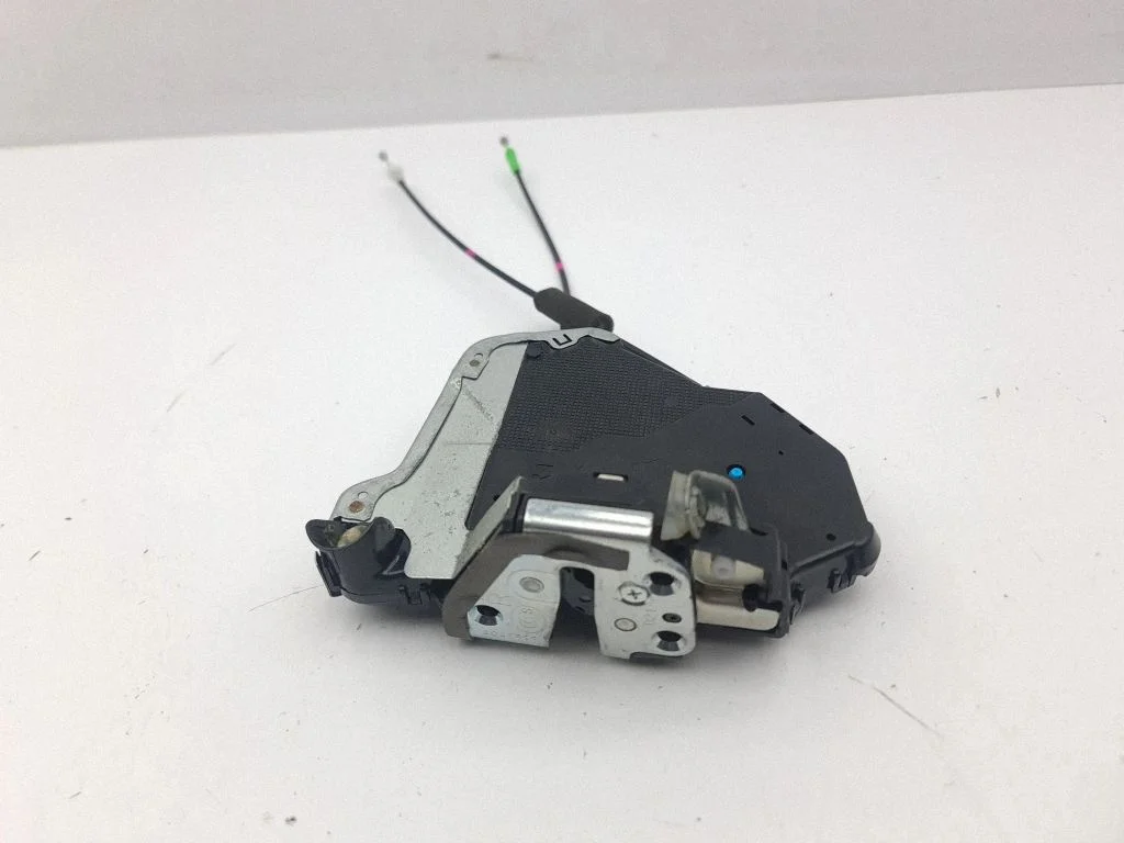 Front door lock 9E3103
