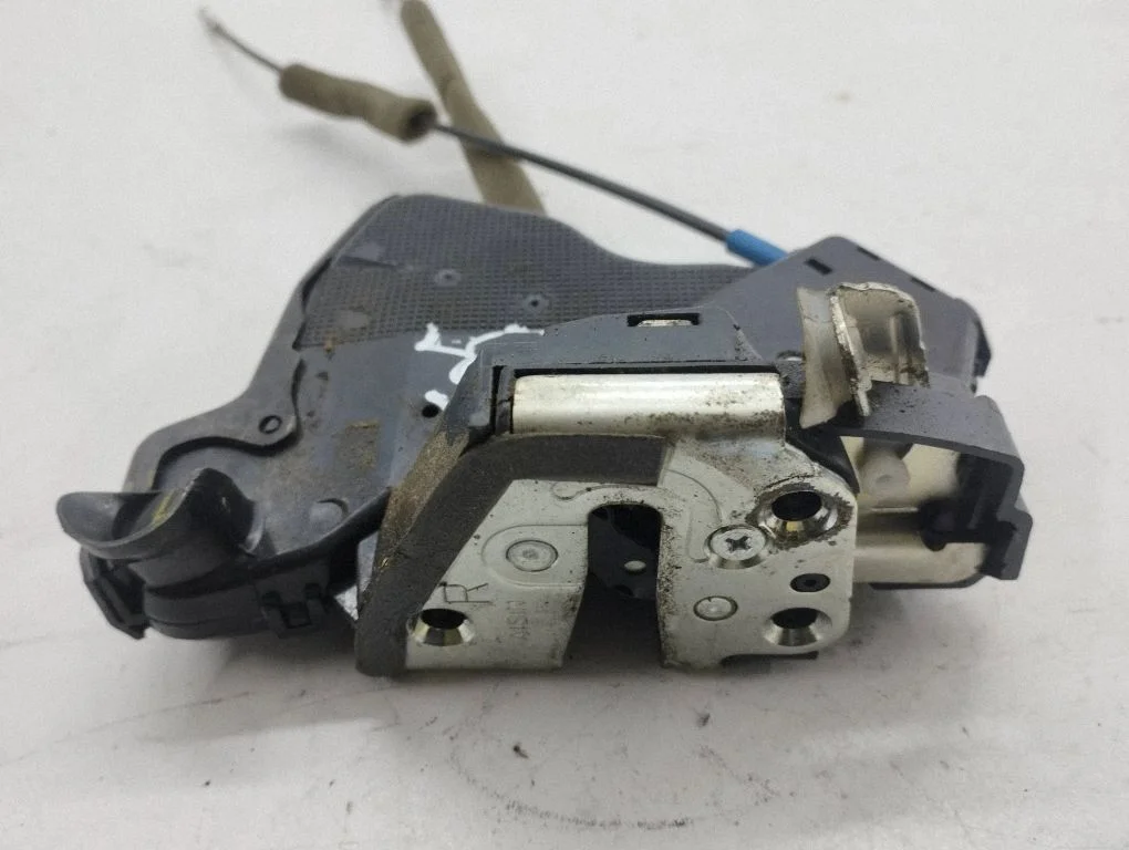 Front door lock – right