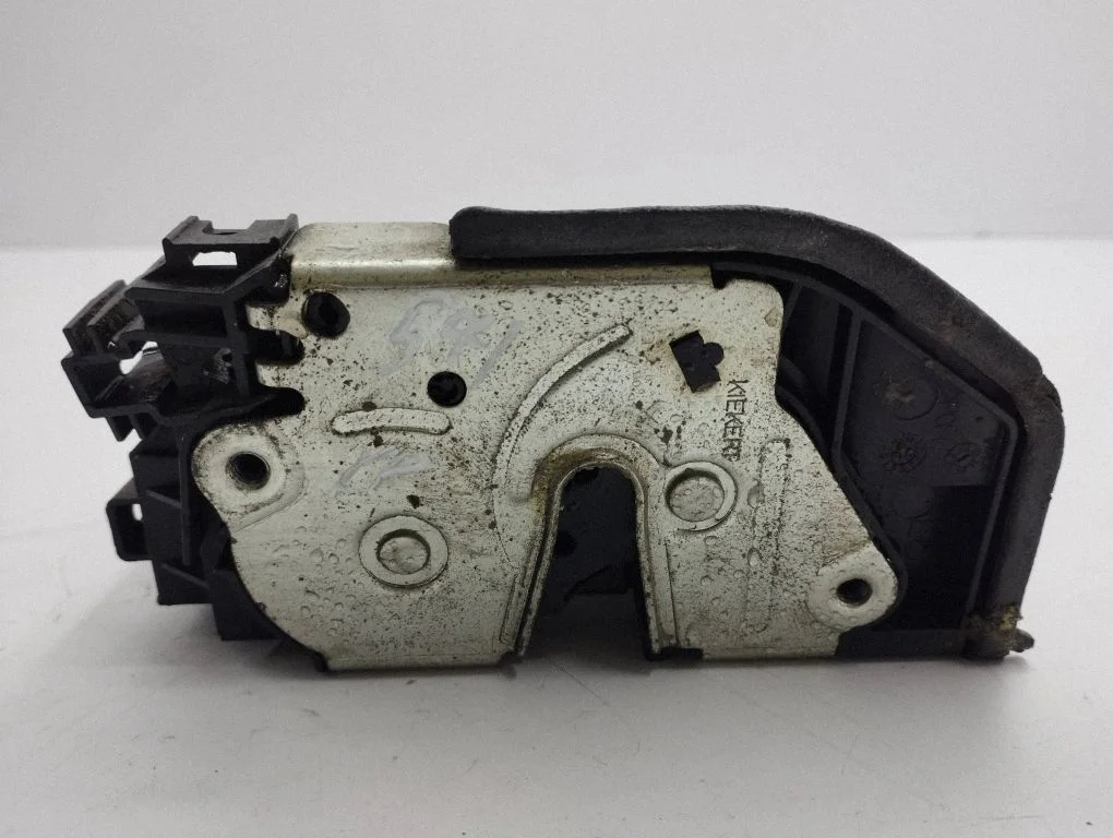 Front door lock – BMW 7 Series F01 F02 F03 F04 (2008-2016)