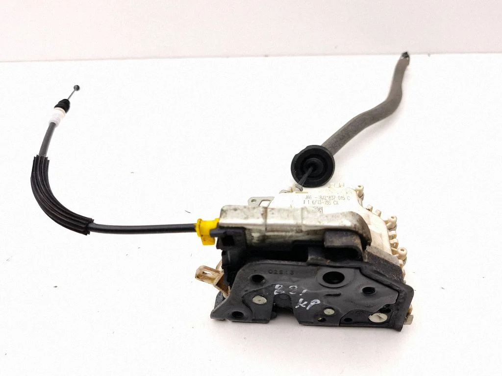 Front door lock 8J2837015C