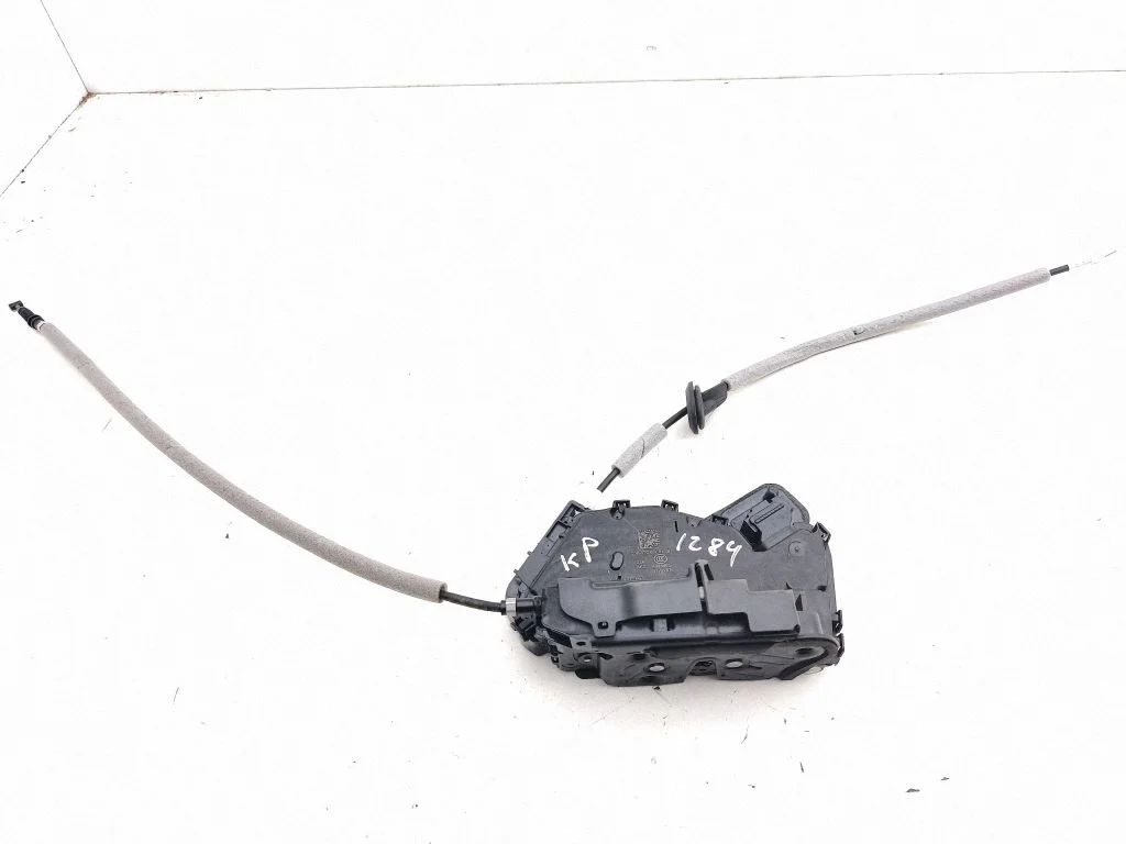 Front door lock 5TC837015B