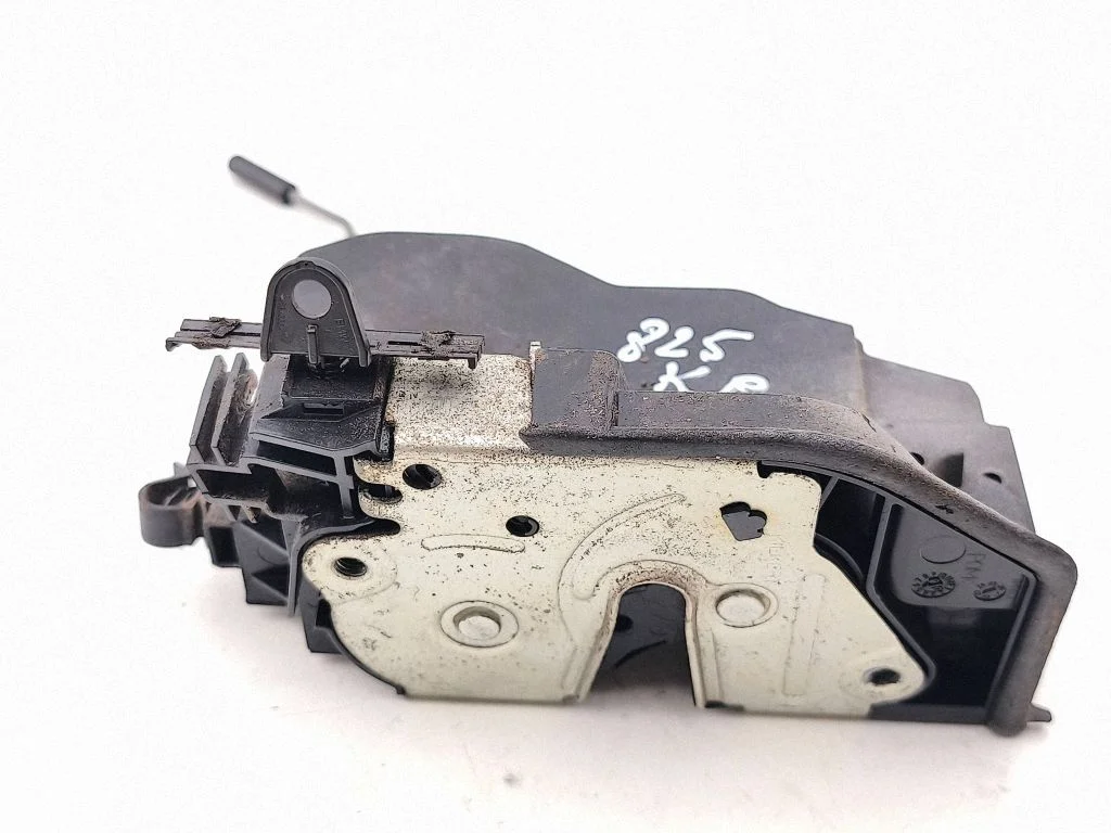 Esiukse lukk – BMW X5 E70 (2006-2013)