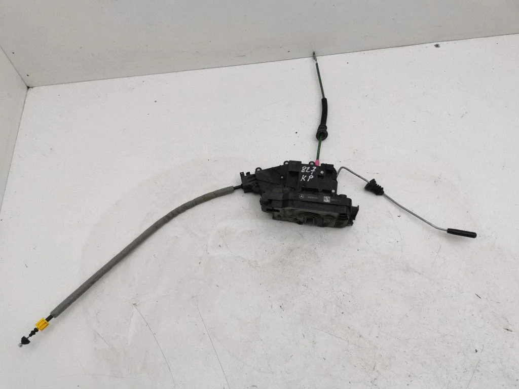 Front door lock A222063999