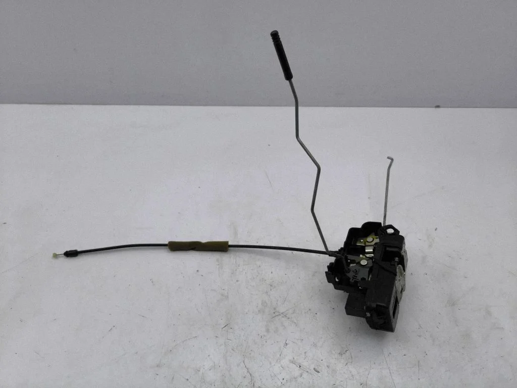 Zamek drzwi przednich 6036