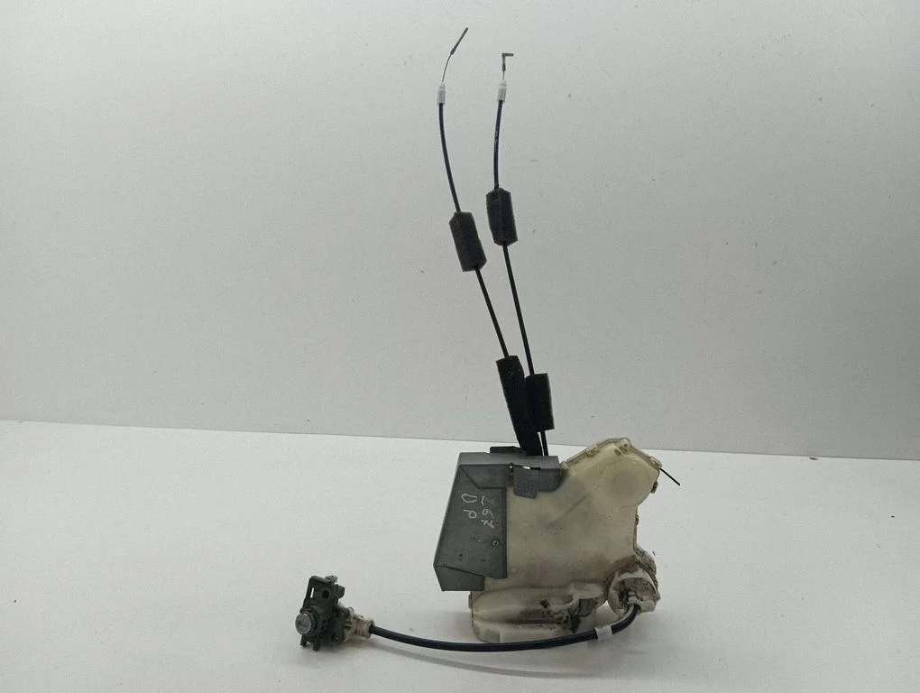 Front door lock – right