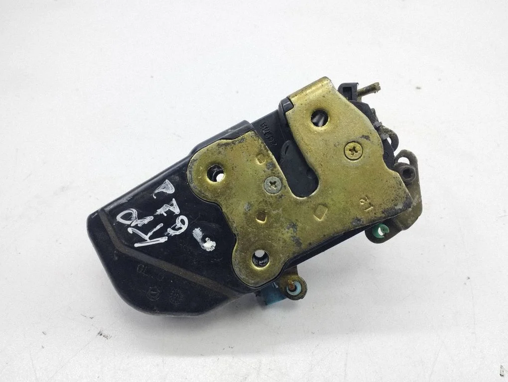 Front door lock 2694A
