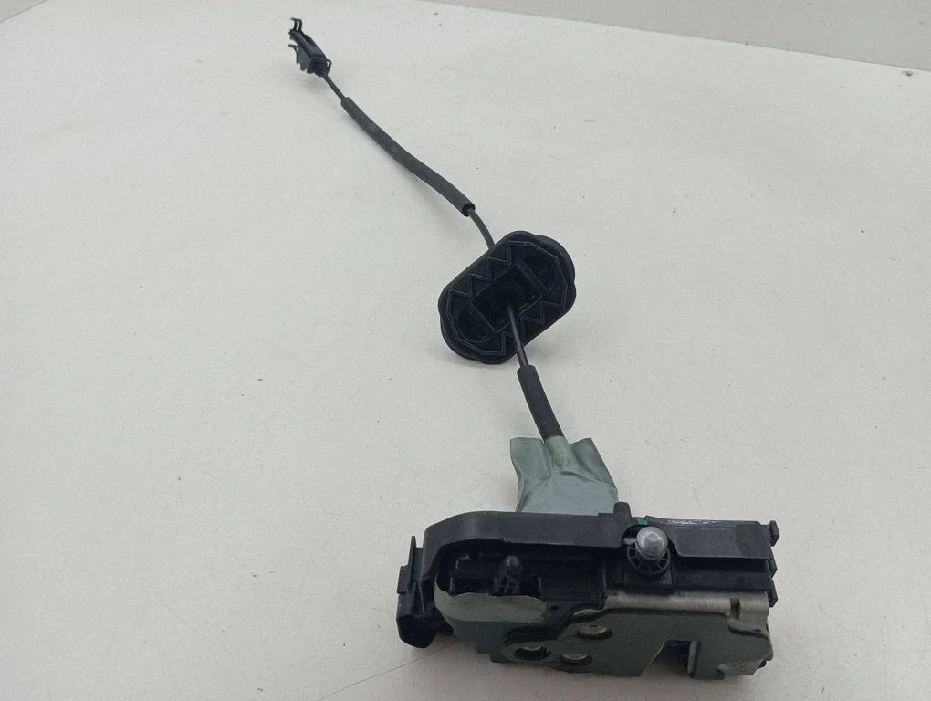 Front door lock – right