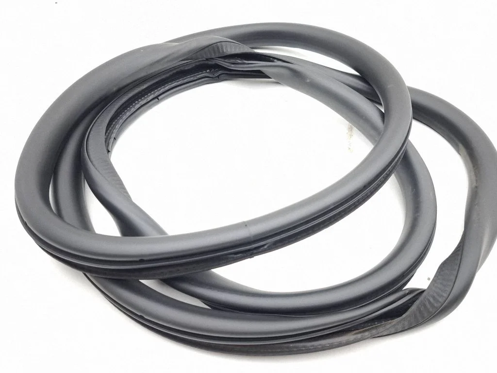 Front door rubber seal – Ford Explorer EV (2024-)