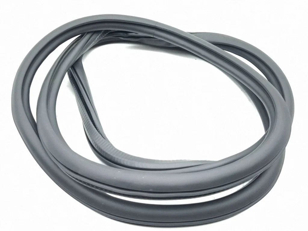 Esiukse tihend (kere pool) 8B3831721